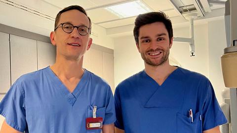 Studienleiter Prof. Dr. Joachim Ehrlich (li.), Chefarzt der Kardiologischen Klinik im St. Josefs-Hospital Wiesbaden, Studienkoordinator Dr. Andreas Böhmer (re.), Assistenzarzt.